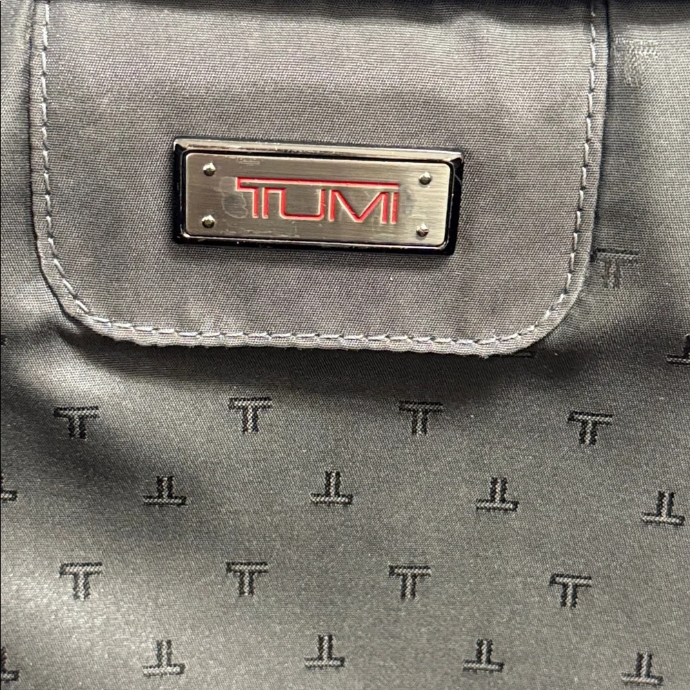 TUMI Laptop/Briefcase With Multiple Pockets & Padded Compartment Black Nylon